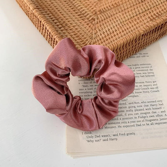 French Sliky Scrunchy