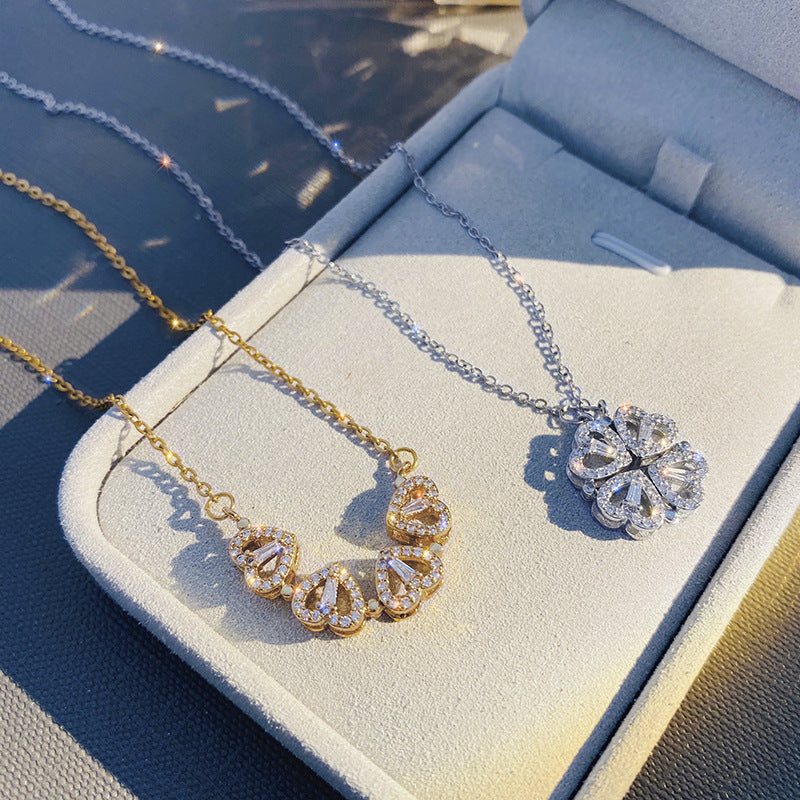 Magentic folding heart pendant