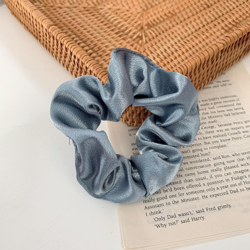 French Sliky Scrunchy