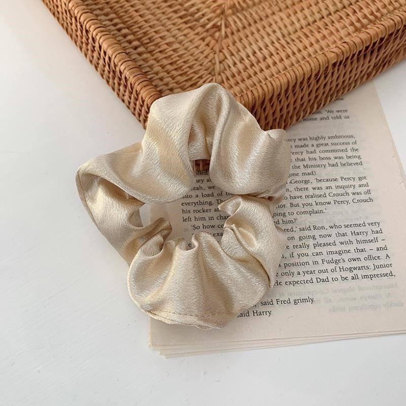 French Sliky Scrunchy